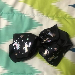 Black unicorn bow
